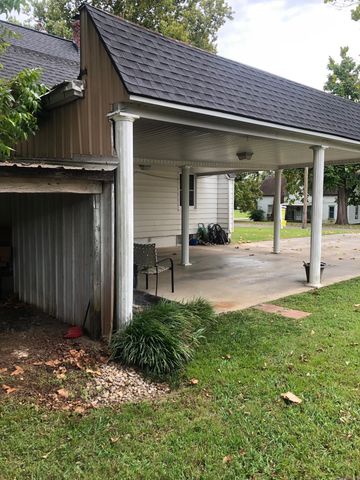 708 W 6th Street, Rector, AR 72461