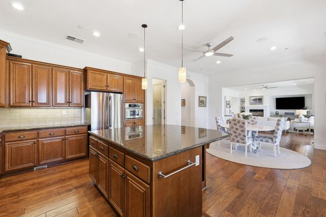 1926 LADERA Dr, Lincoln, CA 95648