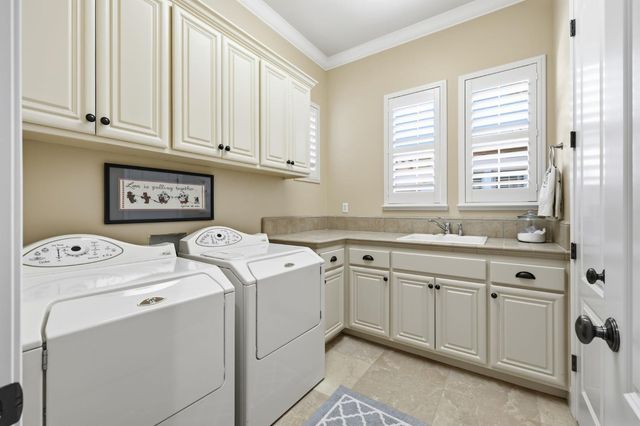 1926 LADERA Dr, Lincoln, CA 95648