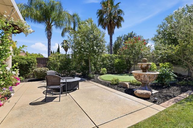 1926 LADERA Dr, Lincoln, CA 95648