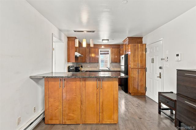 143-36 37th Avenue 5A, Flushing, NY 11354