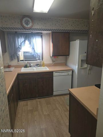 1005 W 4th Street, Carson City, NV 89703