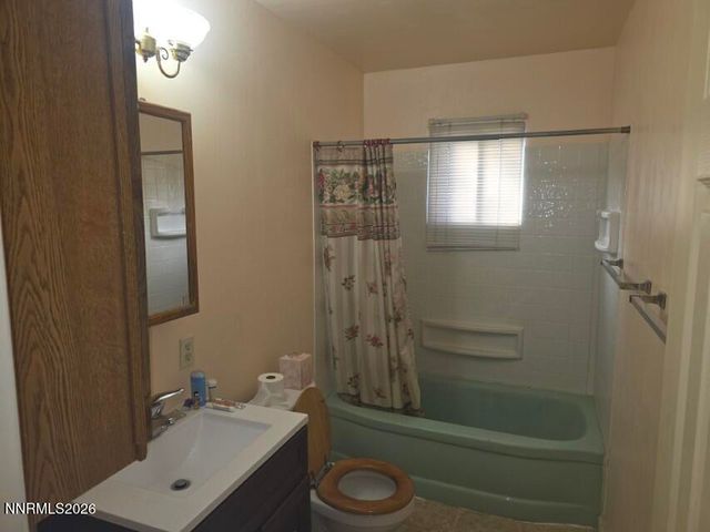 1005 W 4th Street, Carson City, NV 89703