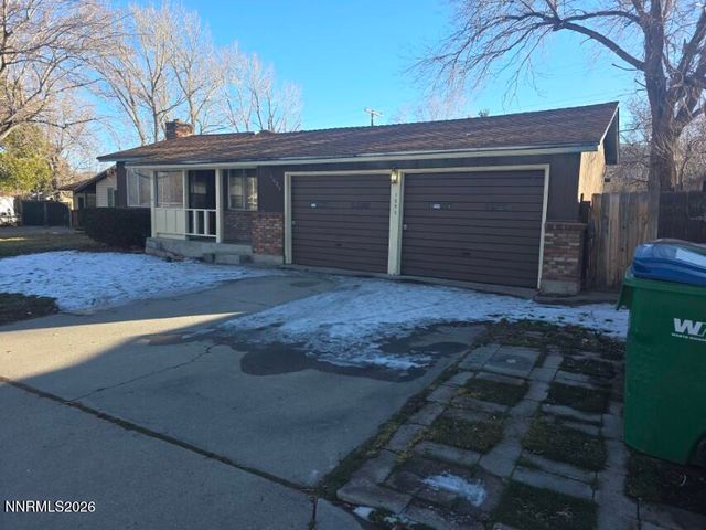 1005 W 4th Street, Carson City, NV 89703