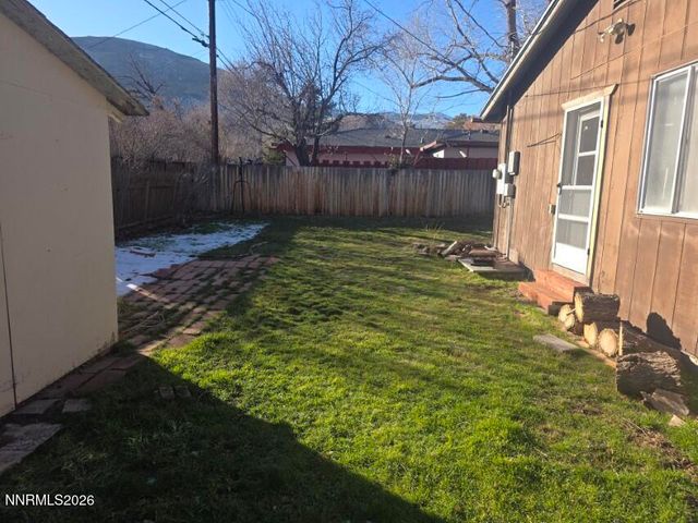 1005 W 4th Street, Carson City, NV 89703