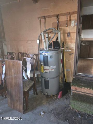 1005 W 4th Street, Carson City, NV 89703