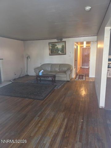 1005 W 4th Street, Carson City, NV 89703