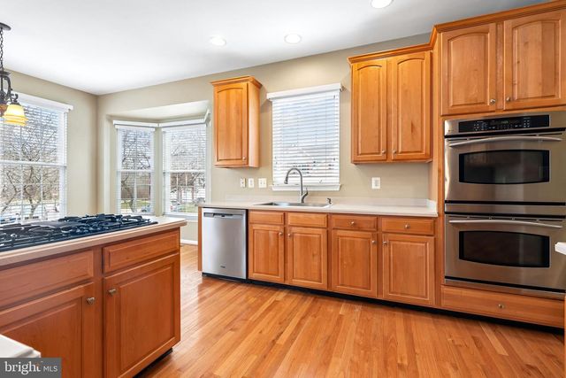 43110 BARONS ST, Chantilly, VA 20152