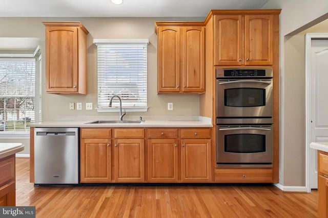 43110 BARONS ST, Chantilly, VA 20152