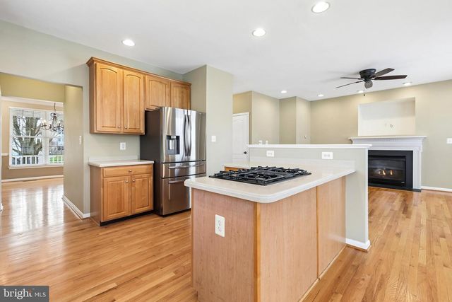 43110 BARONS ST, Chantilly, VA 20152