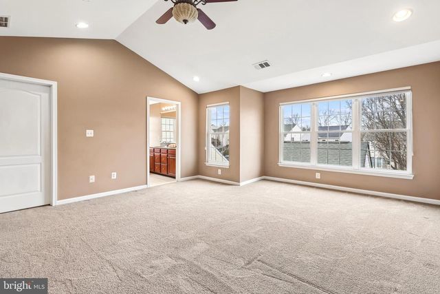 43110 BARONS ST, Chantilly, VA 20152