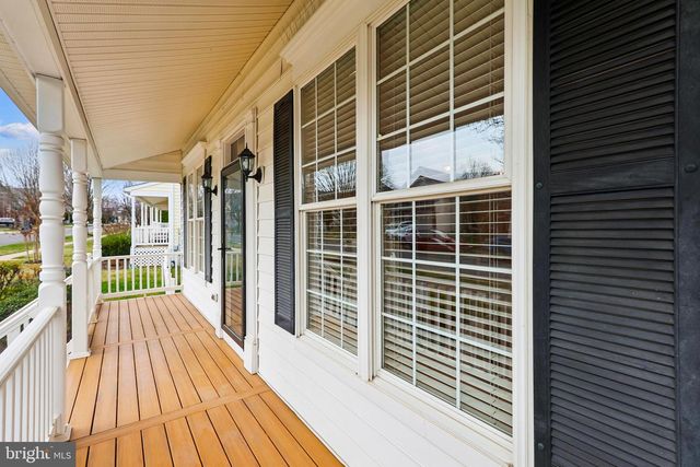 43110 BARONS ST, Chantilly, VA 20152