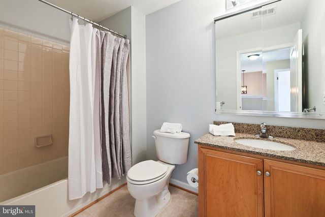 43110 BARONS ST, Chantilly, VA 20152