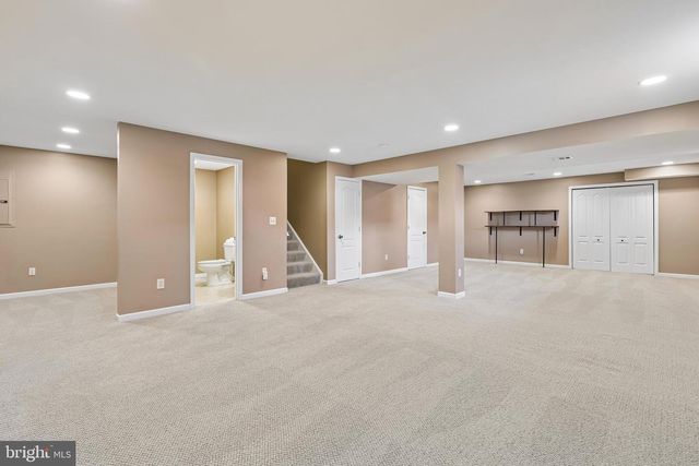 43110 BARONS ST, Chantilly, VA 20152