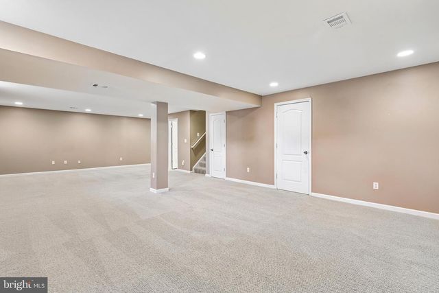 43110 BARONS ST, Chantilly, VA 20152