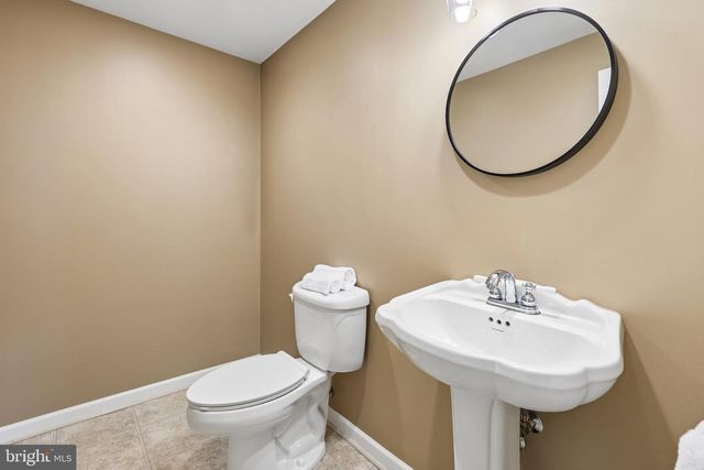 43110 BARONS ST, Chantilly, VA 20152