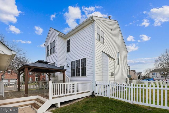 43110 BARONS ST, Chantilly, VA 20152