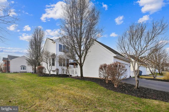 43110 BARONS ST, Chantilly, VA 20152