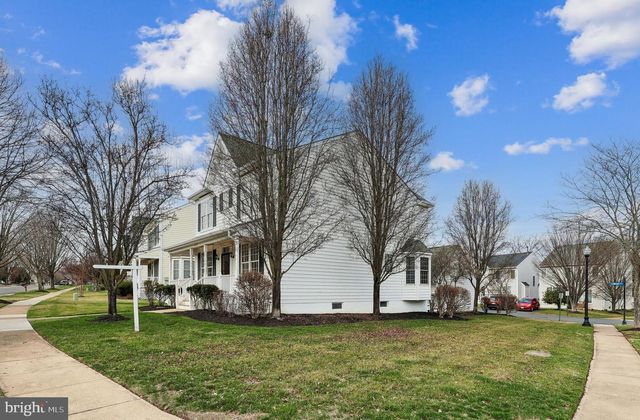 43110 BARONS ST, Chantilly, VA 20152