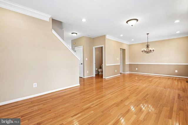 43110 BARONS ST, Chantilly, VA 20152