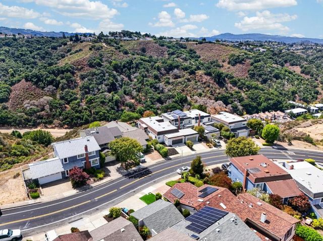 2428 Hastings Drive, Belmont, CA 94002