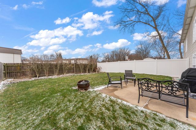 259 Fox Trail Court, Hobart, IN 46342