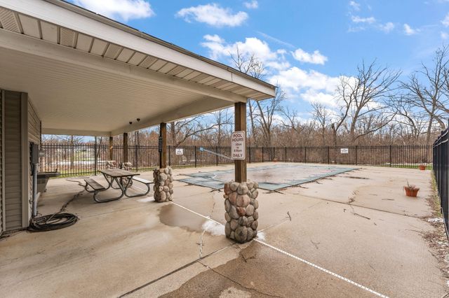 259 Fox Trail Court, Hobart, IN 46342