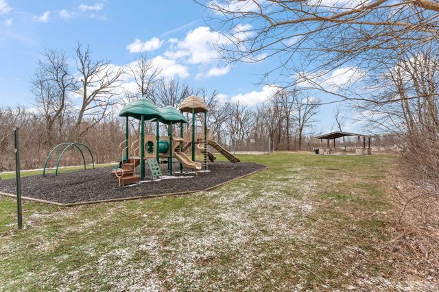 259 Fox Trail Court, Hobart, IN 46342