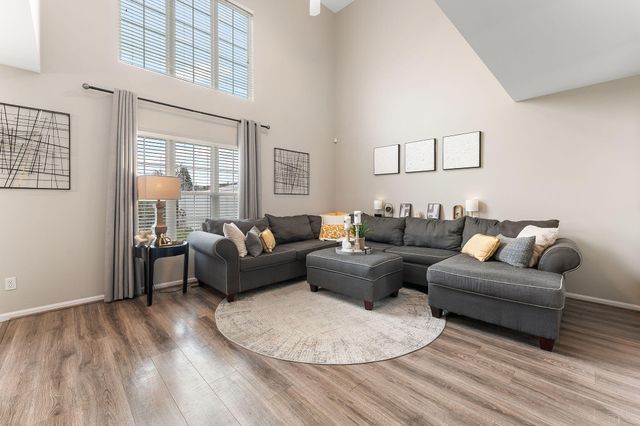 259 Fox Trail Court, Hobart, IN 46342