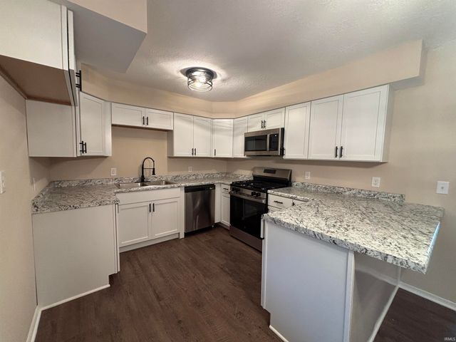 3701 Burrwood Terrace, Fort Wayne, IN 46815