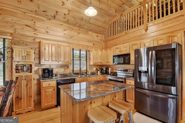 116 Davis Lane, Ellijay, GA 30540