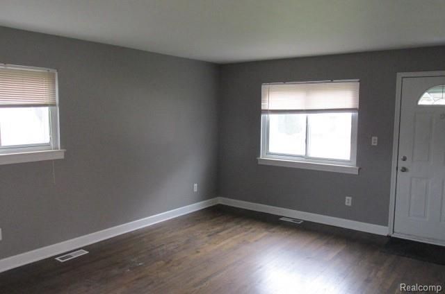30467 Townley Street, Madison Heights, MI 48071
