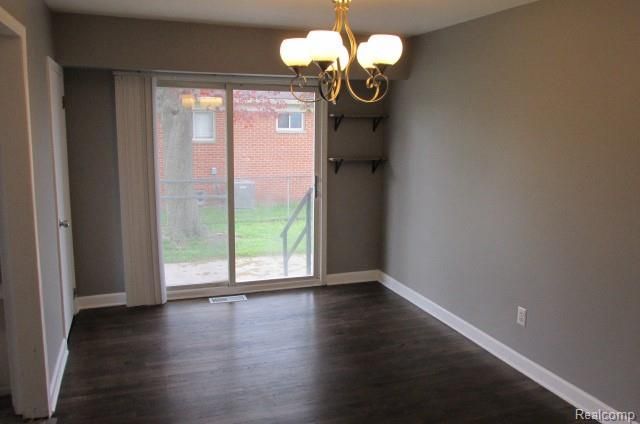 30467 Townley Street, Madison Heights, MI 48071