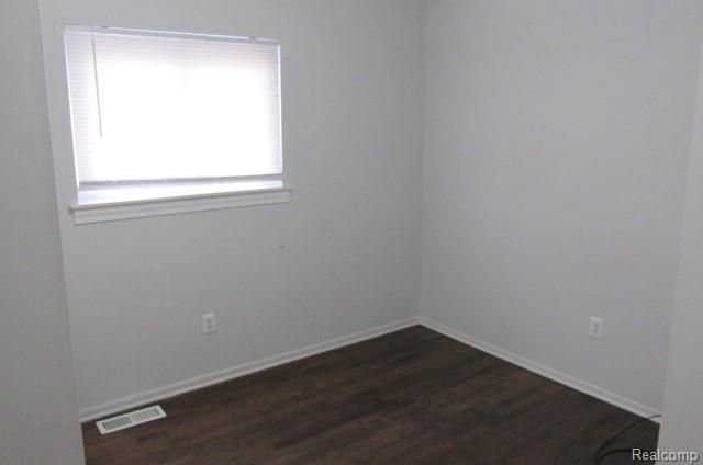 30467 Townley Street, Madison Heights, MI 48071