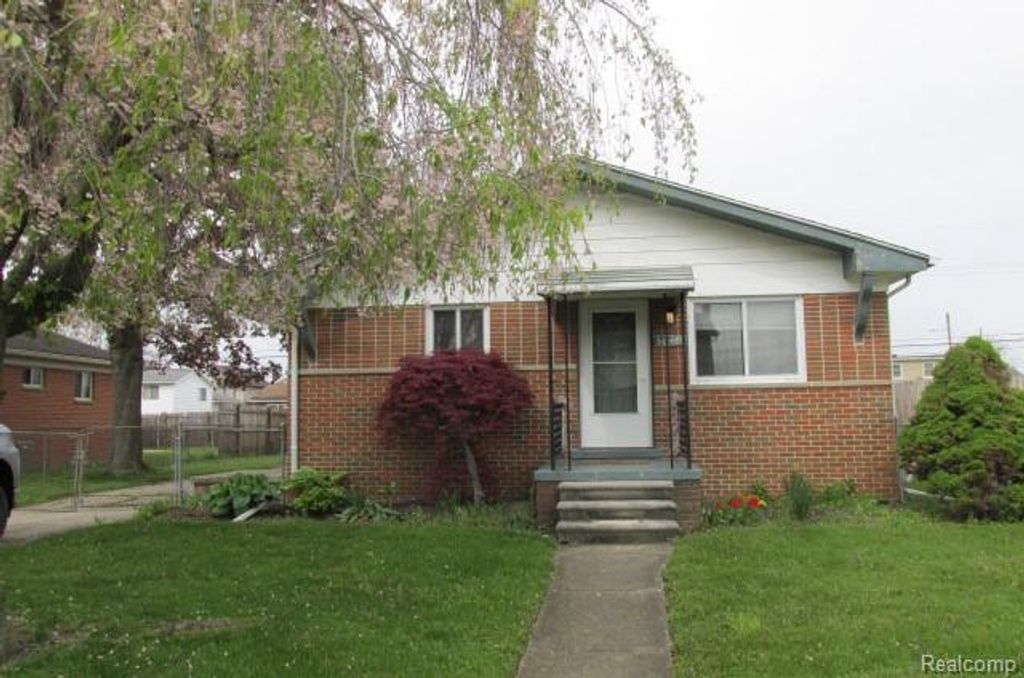 30467 Townley Street, Madison Heights, MI 48071