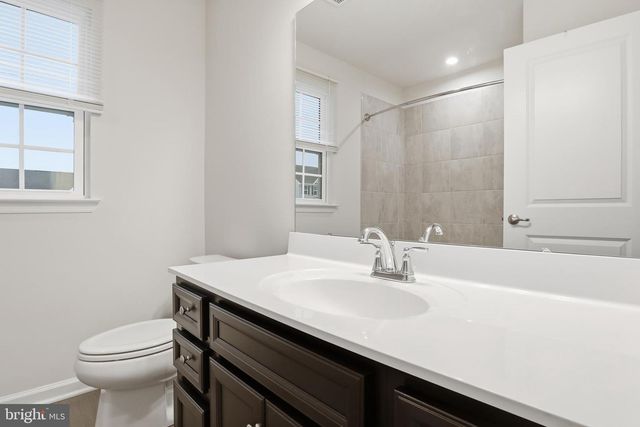 116 LADY MORGAN DR, York, PA 17402