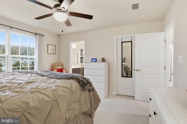 116 LADY MORGAN DR, York, PA 17402