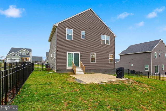 116 LADY MORGAN DR, York, PA 17402