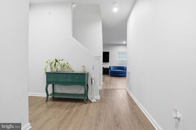 116 LADY MORGAN DR, York, PA 17402