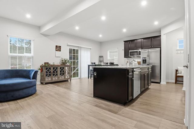 116 LADY MORGAN DR, York, PA 17402