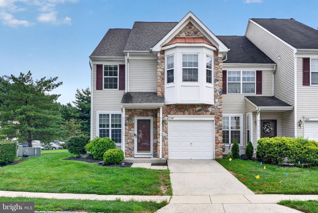 124 CHANCELLOR, WOODBURY, NJ 08096 — exterior