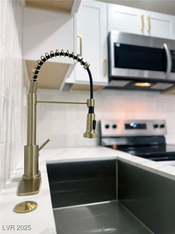 4600 University Center Drive 93, Las Vegas, NV 89119