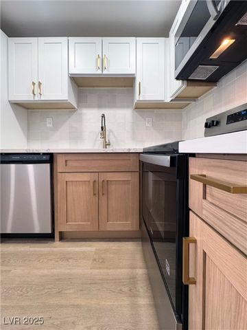 4600 University Center Drive 93, Las Vegas, NV 89119