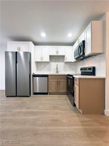 4600 University Center Drive 93, Las Vegas, NV 89119