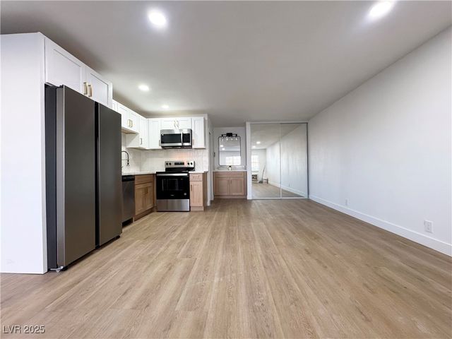 4600 University Center Drive 93, Las Vegas, NV 89119