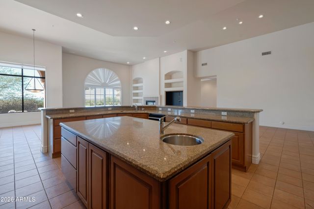 11429 E LE MARCHE Drive, Scottsdale, AZ 85255