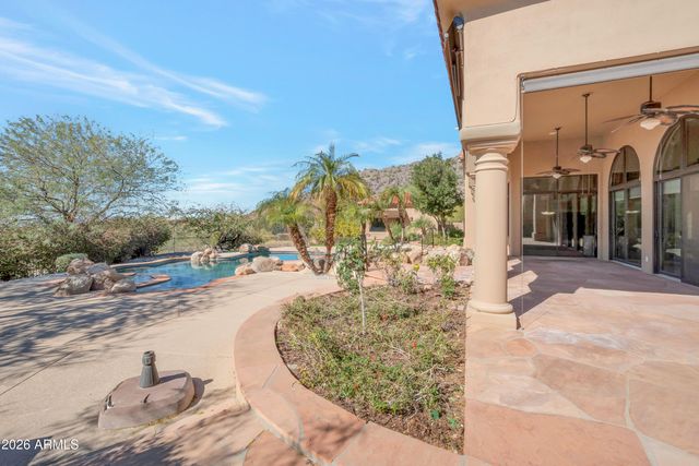 11429 E LE MARCHE Drive, Scottsdale, AZ 85255