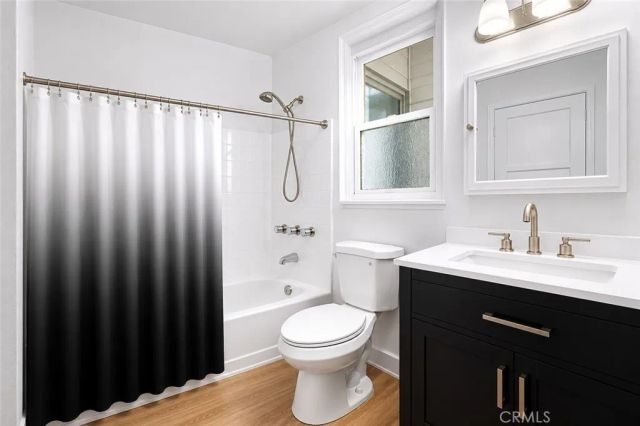 10603 Fernglen Avenue, Tujunga, CA 91042