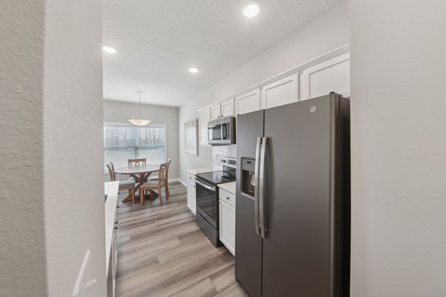 1101 NW 33rd Lane, Ankeny, IA 50023