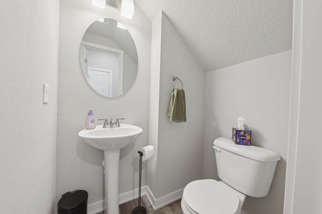 1101 NW 33rd Lane, Ankeny, IA 50023